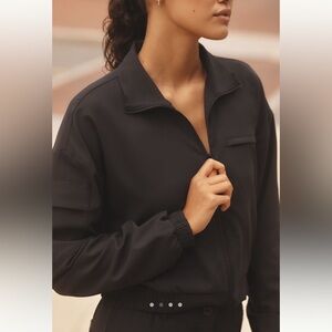 Beyond Yoga Status Pocket-Sleeve Cropped Jacket